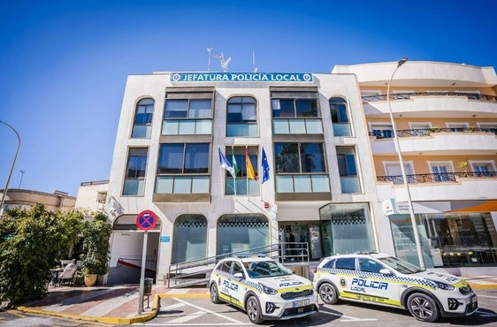 Policías de Roquetas de Mar se niegan a realizar servicios extraordinarios por no poder «garantizar la seguridad»