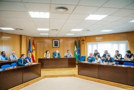 Reunión en el Ayuntamiento de Roquetas de Mar.
