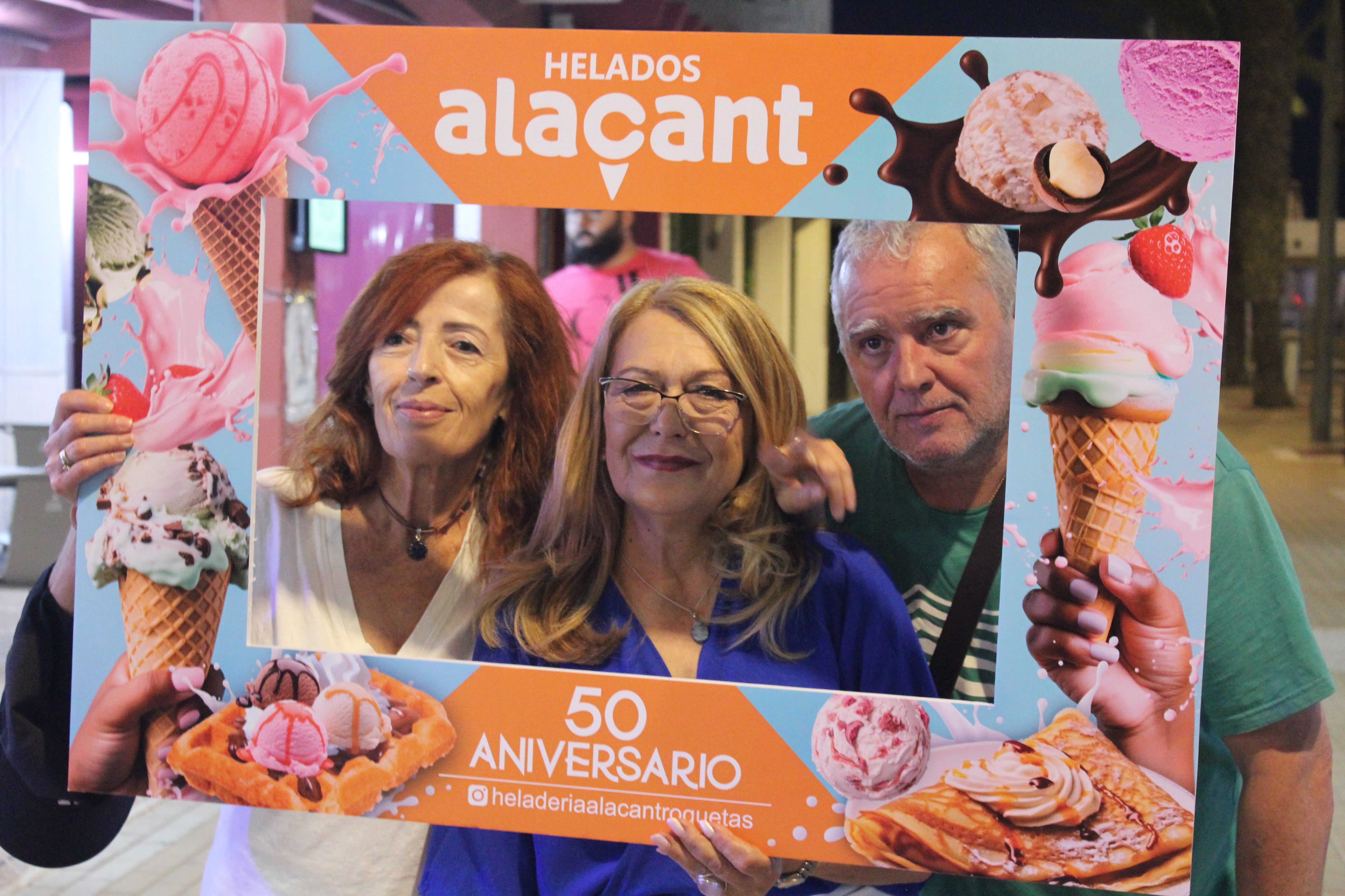 Así fue la celebración del 50 aniversario de la Heladería Alacant de Roquetas de Mar