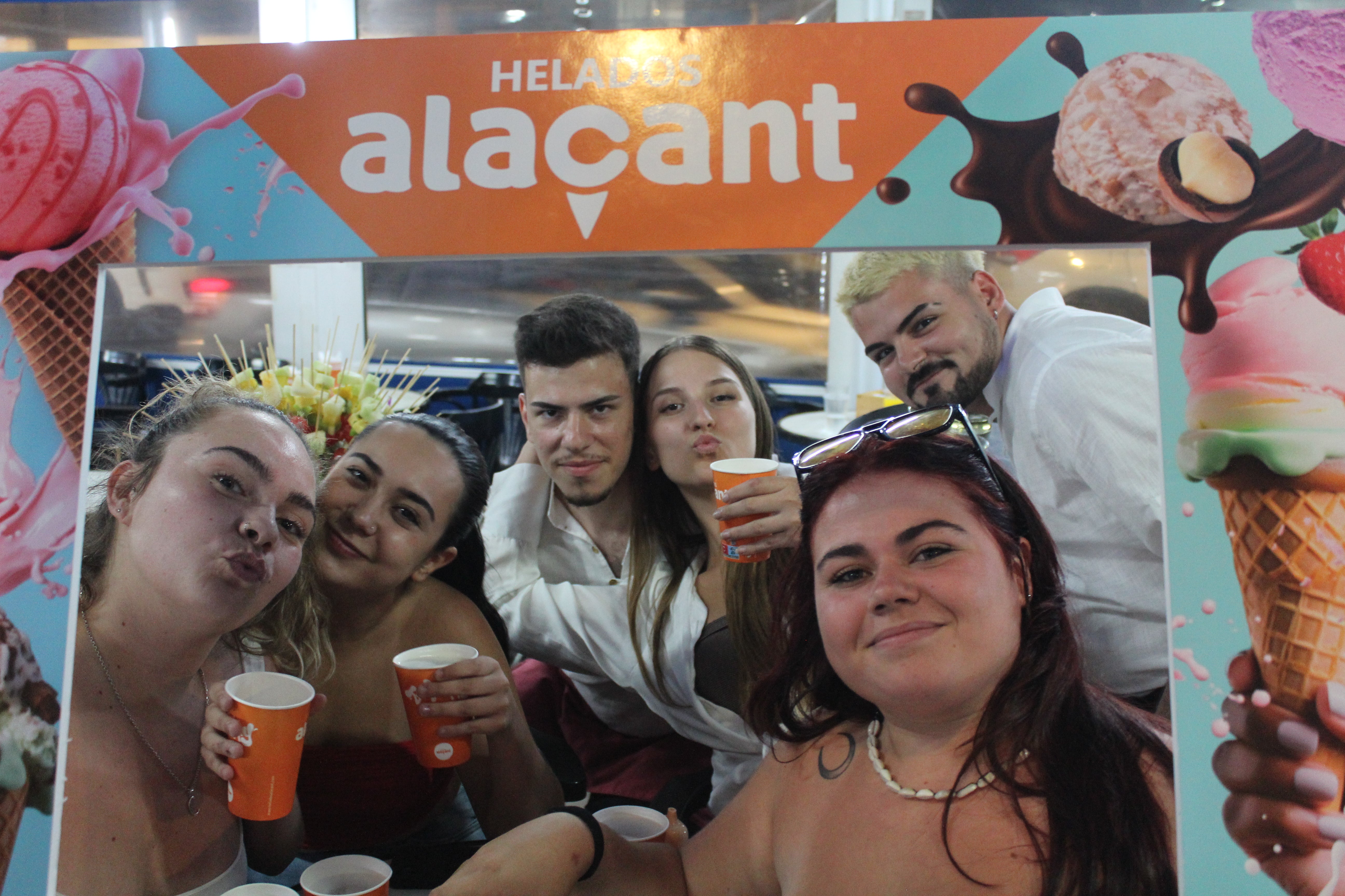 Así fue la celebración del 50 aniversario de la Heladería Alacant de Roquetas de Mar