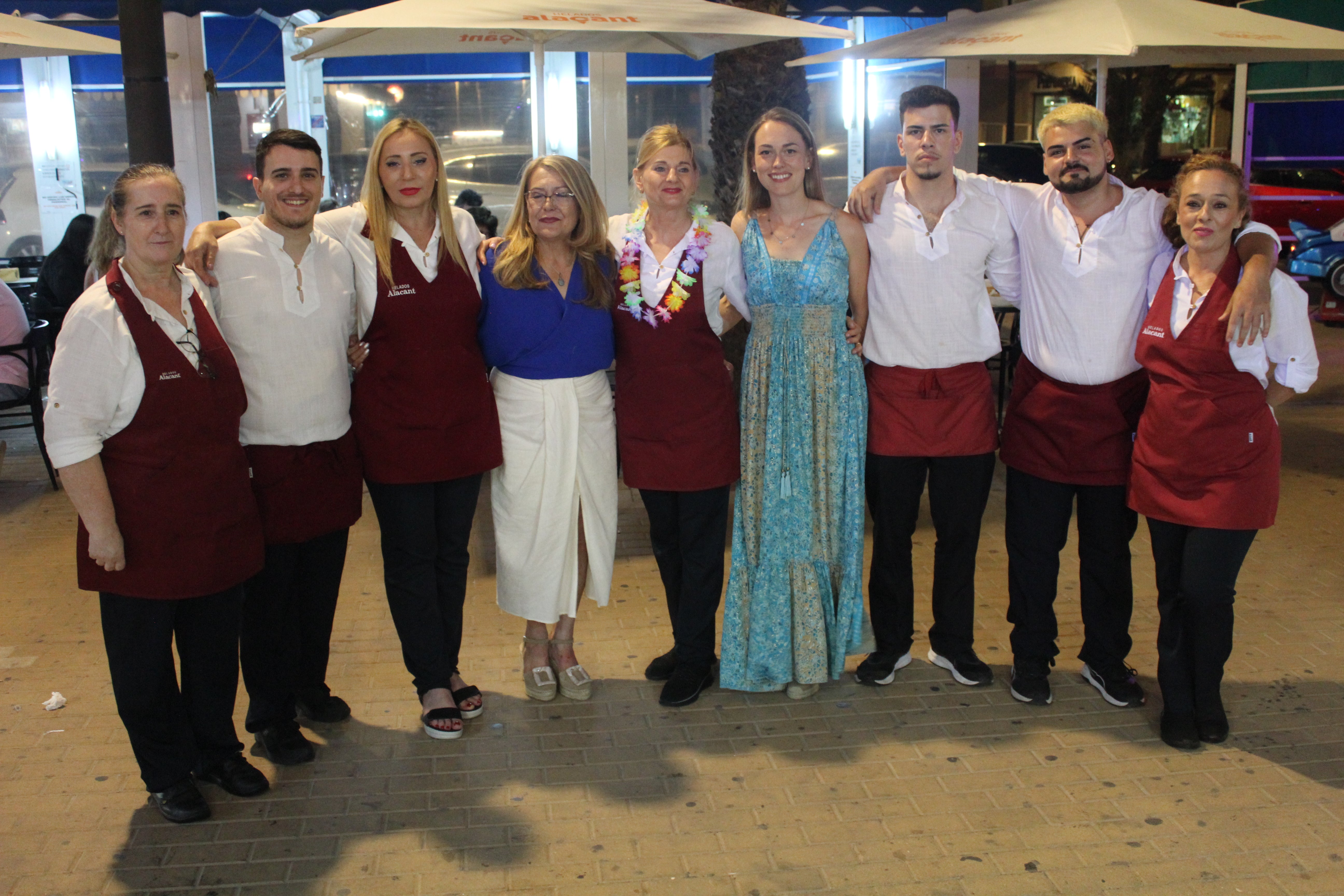 Así fue la celebración del 50 aniversario de la Heladería Alacant de Roquetas de Mar