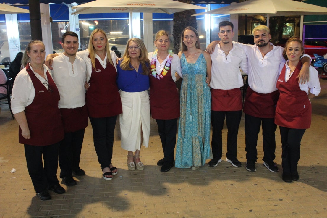 Así fue la celebración del 50 aniversario de la Heladería Alacant de Roquetas de Mar