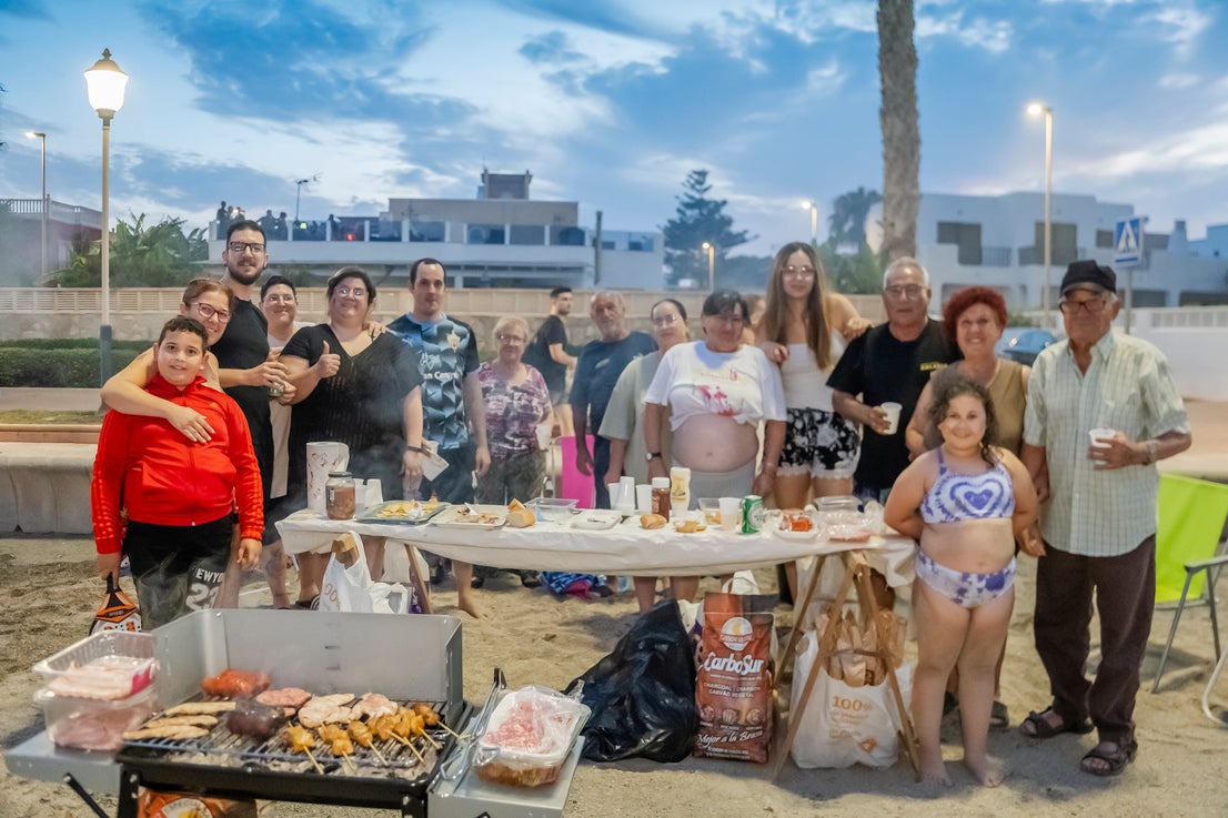 Así fue la Noche de San Juan en Roquetas de Mar