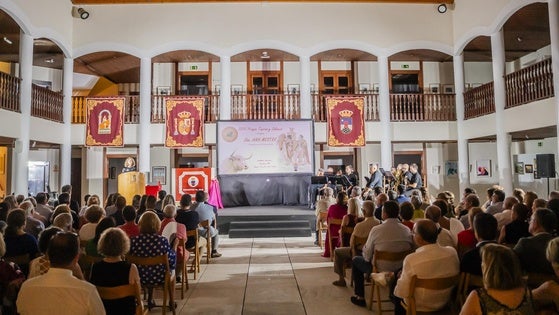 Ana Mestre da el pistoletazo de salida a la Feria de Santa Ana con el XVIII Pregón Taurino y Salinero