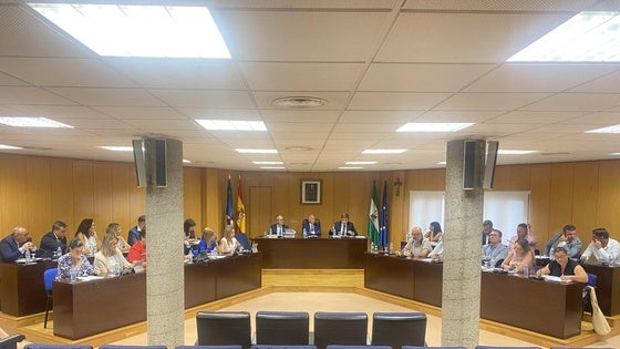 El Pleno da luz verde al nuevo pliego para el futuro Hospital Privado en Roquetas de Mar
