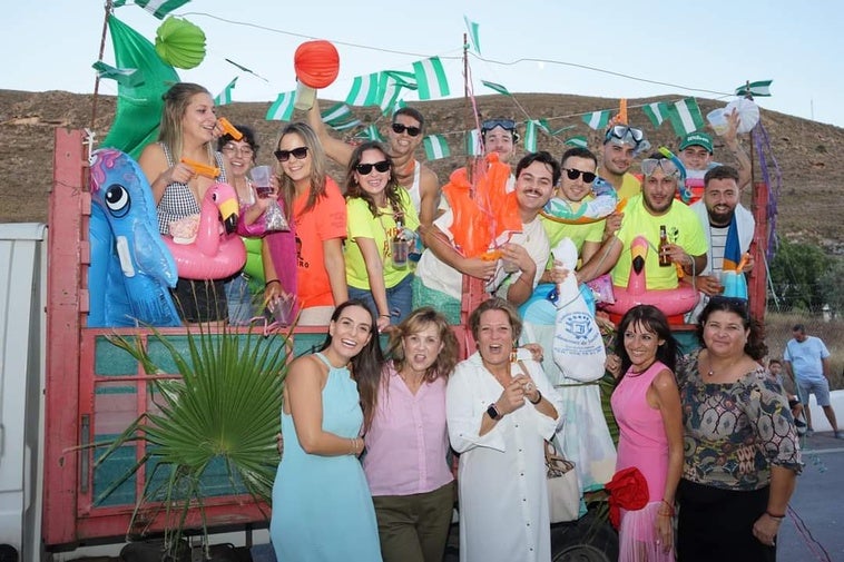 La Villa de Vícar finaliza sus festejos con actuaciones musicales y juegos