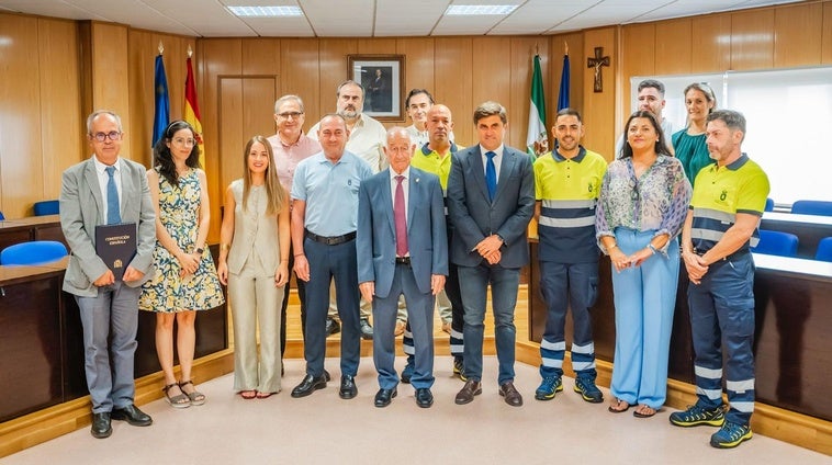 Casi una decena de trabajadores toman posesión de su nuevo cargo en el Ayuntamiento de Roquetas