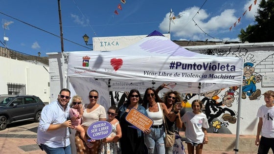 Más de 700 personas acuden a los Puntos Violetas en Vícar