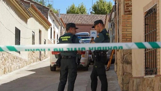La hija de la mujer asesinada en Roquetas dio el aviso al encontrar el cuerpo con heridas de arma blanca