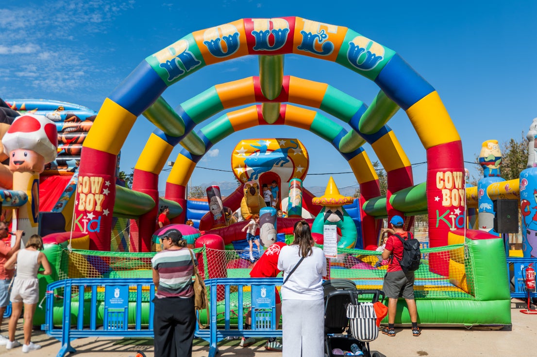 Las Fiestas de la Virgen del Rosario de Roquetas, en imágenes