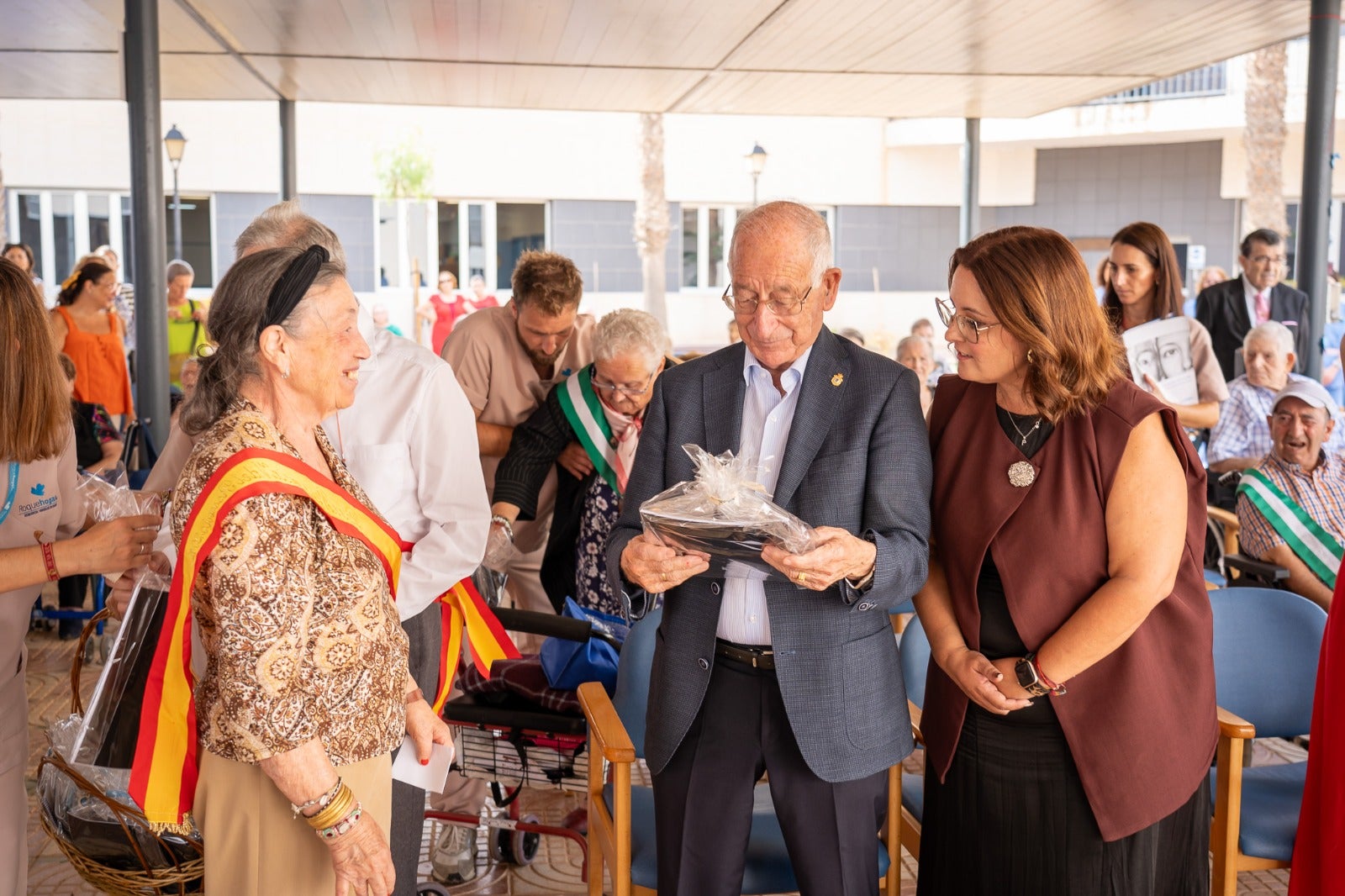 Las Fiestas de la Virgen del Rosario de Roquetas, en imágenes