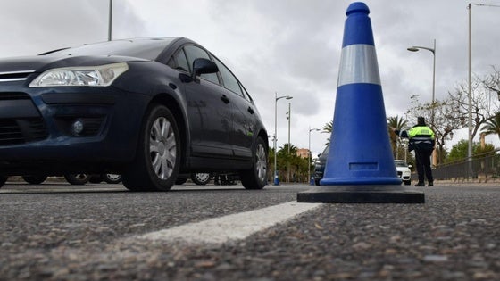 La campaña de la Policía Local contra el uso del móvil al volante finaliza con cero infracciones