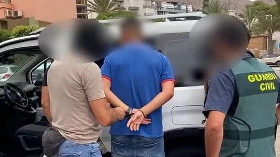 Ordenan una reconstrucción de los hechos del crimen del médico asesinado en Roquetas de Mar