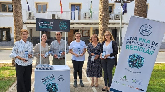La Mojonera se une al proyecto 'Una pila de razones' para reducir la contaminación