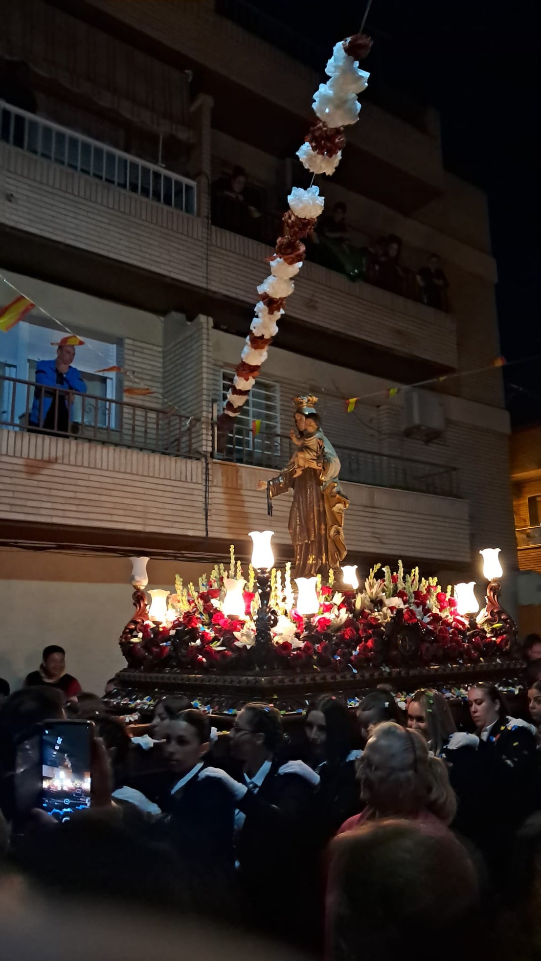 La Virgen del Carmen recorre La Gangosa por el 25º aniversario