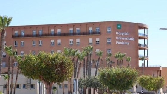 Exigen a la Junta de Andalucía mejoras en el Hospital de Poniente y centros de salud