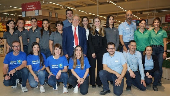 La inauguración del primer Lidl en Puebla de Vícar, en imágenes