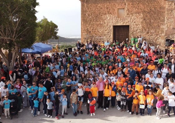 Imagen de las familias que asistieron al evento en Vícar.