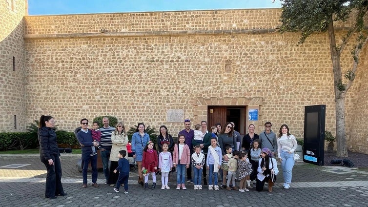 1000 personas disfrutaron de las visitas guiadas en verano en Roquetas de Mar