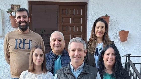 Critican que no se incentive ni promocione el consumo en el pequeño comercio en Vícar