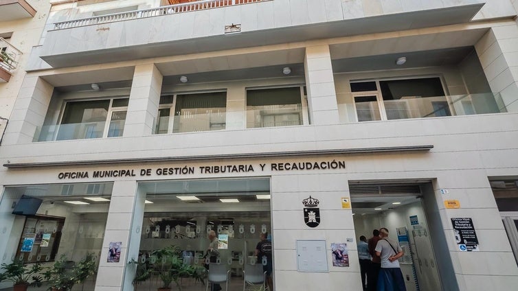Crece el interés por el Servicio de Gestión Tributaria de Roquetas de Mar: más de 9.200 llamadas