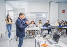 El concejal en un acto.