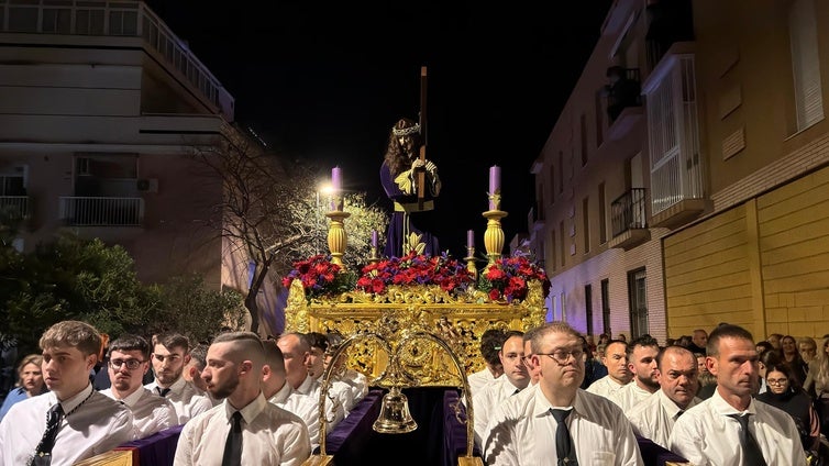 Jesús Nazareno impresiona en Roquetas de Mar