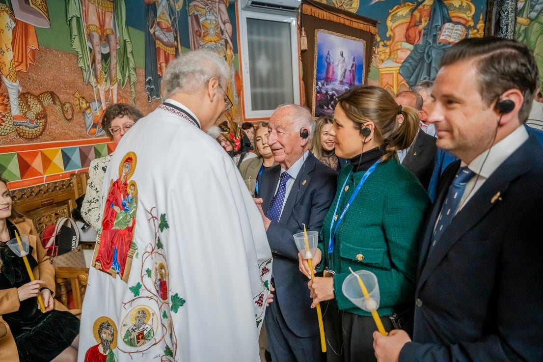 Una misa familiar para celebrar la Resurrección de Cristo
