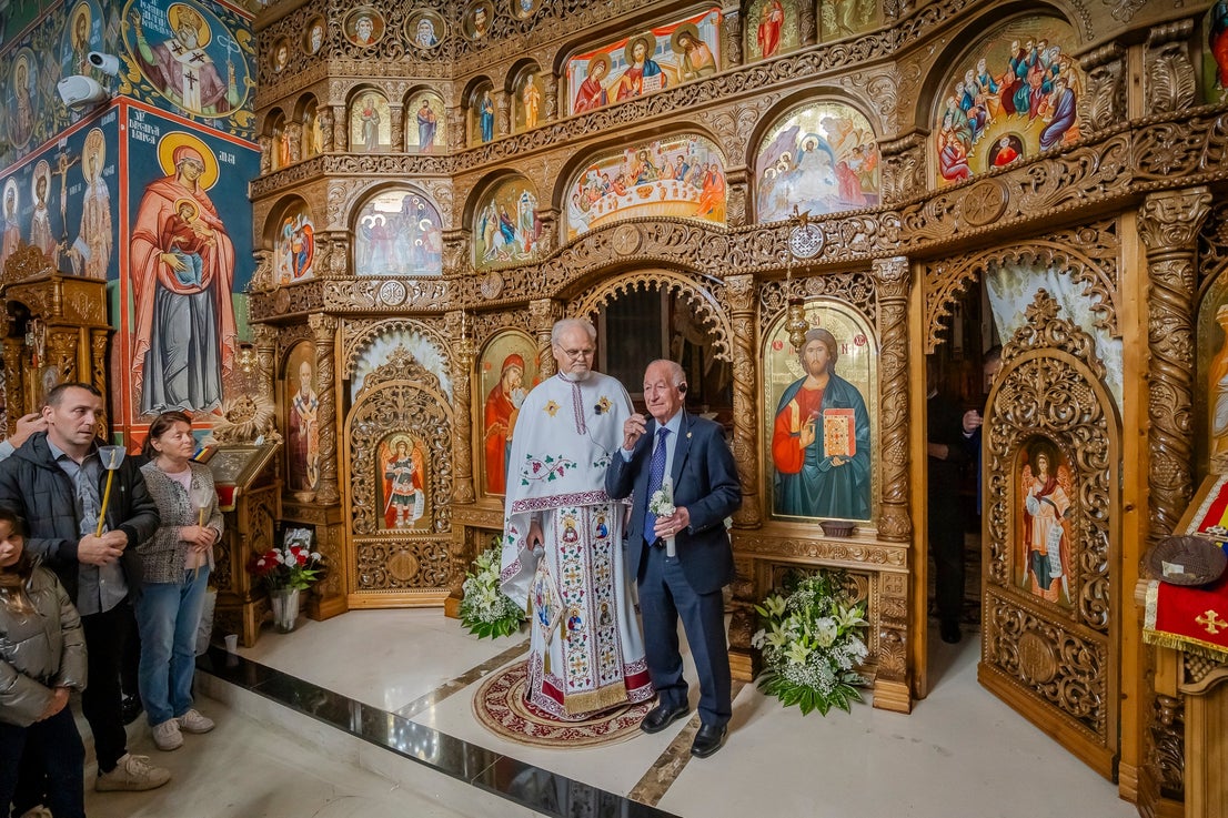 Una misa familiar para celebrar la Resurrección de Cristo