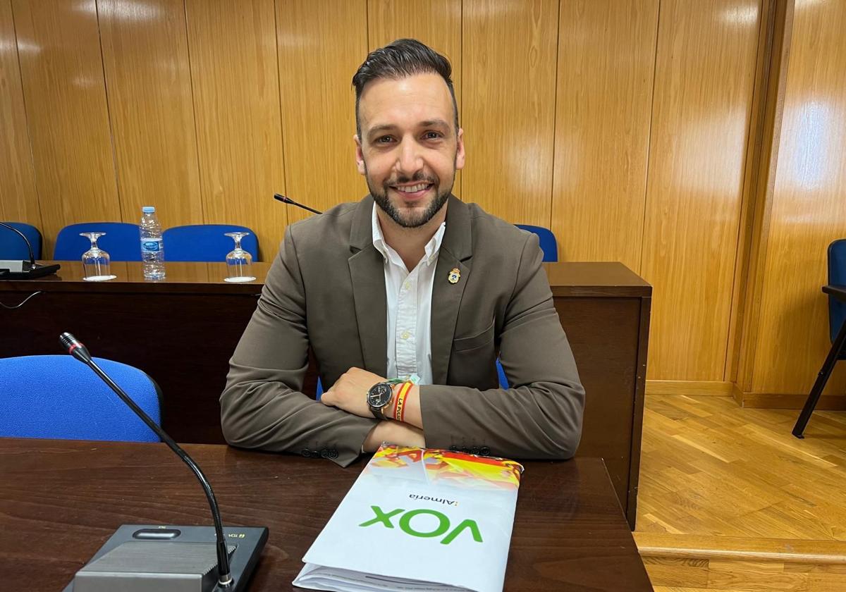 Vox exige a Gabriel Amat celebrar la Junta Local de Seguridad