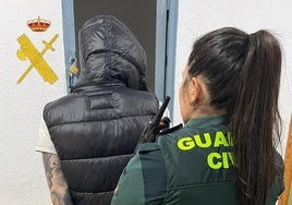 Sorprenden a un hombre en Vícar con droga y más de 4.500 euros en efectivo