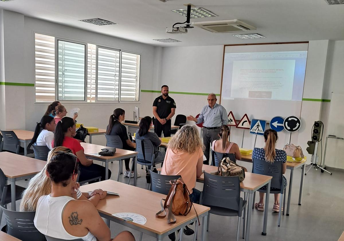 Vícar dará cursos específicos sobre Educación Vial para mujeres embarazadas