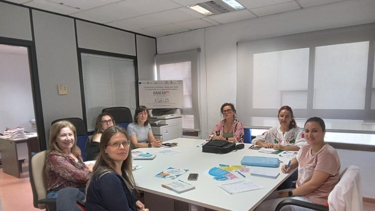 Distrito Sanitario Poniente impulsa un plan en salud laboral junto a Roquetas
