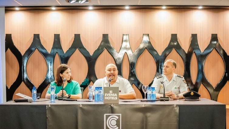 Roquetas se convierte en el epicentro de la ciberseguridad con un congreso internacional