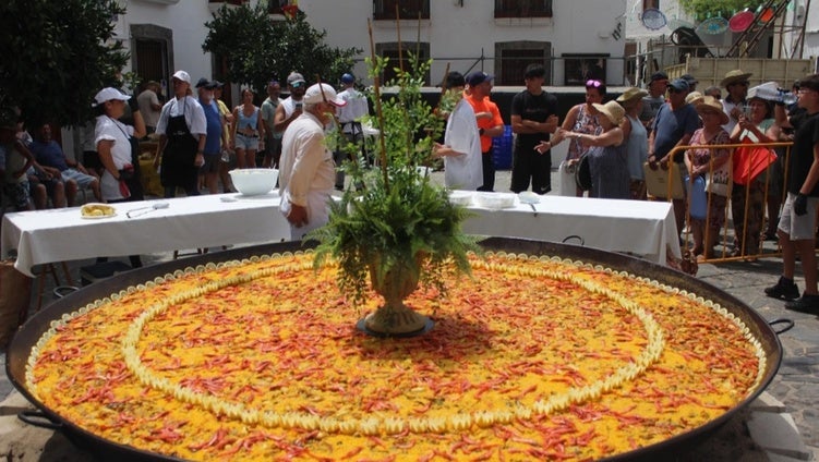 Concurso de paellas, actuciones de música y fútbol: La Mojonera prepara un domingo intenso