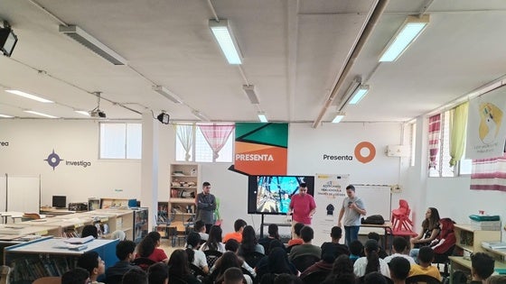 CODENAF Almería impulsa unas jornadas sobre autismo en el CEIP Virgen de la Paz de Vícar
