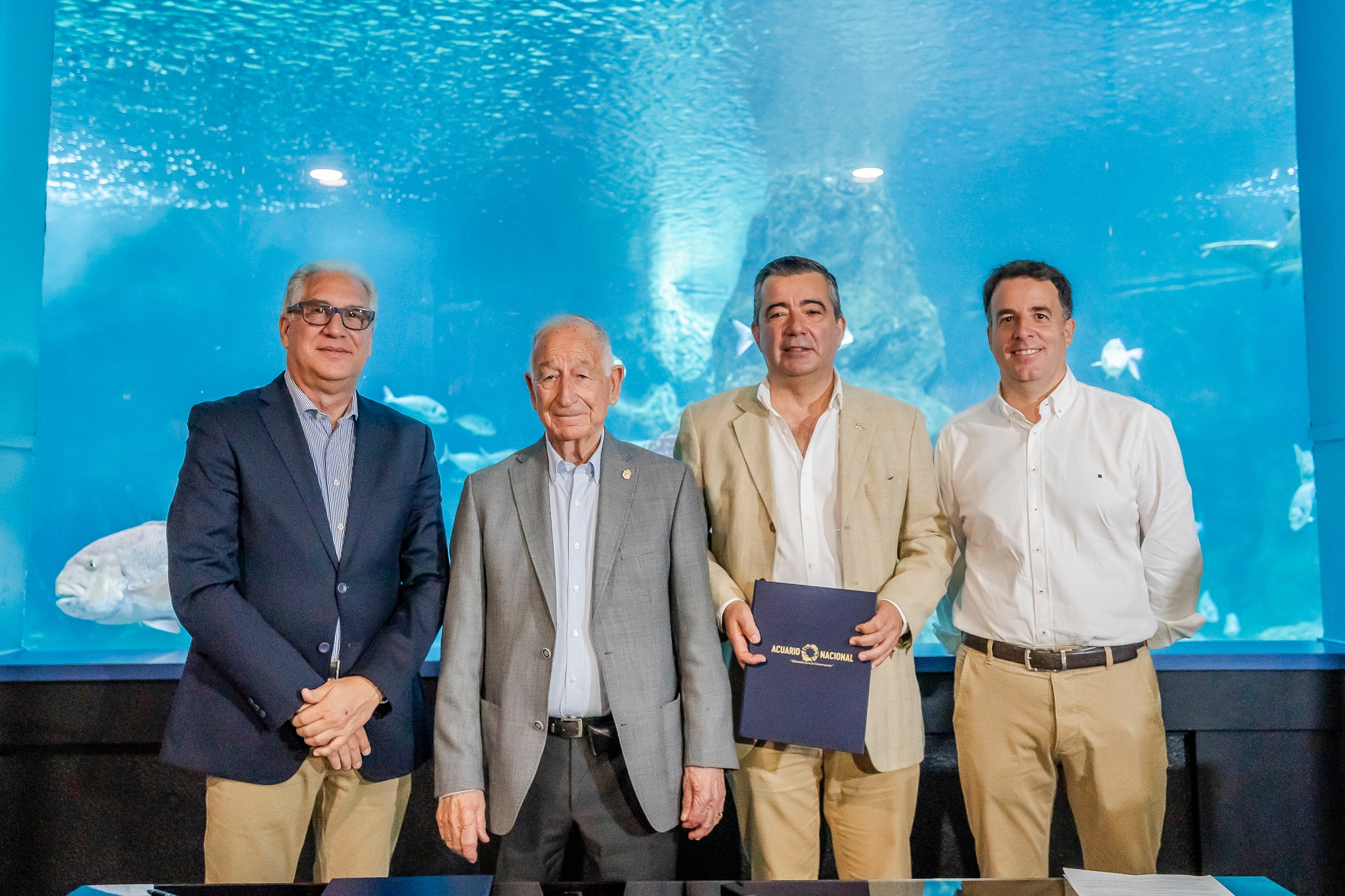 El Aquarium Costa de Almería gana un aliado en América, en imágenes