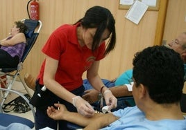 Una colecta de sangre en un centro de salud del municipio.
