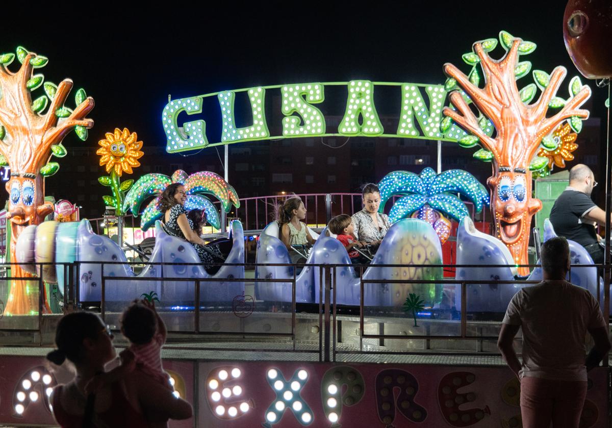 El Gusano Loco, uno de los atractivos de las Fiestas Patronales.