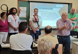 Imagen de uno de los cursos en el municipio vicario.