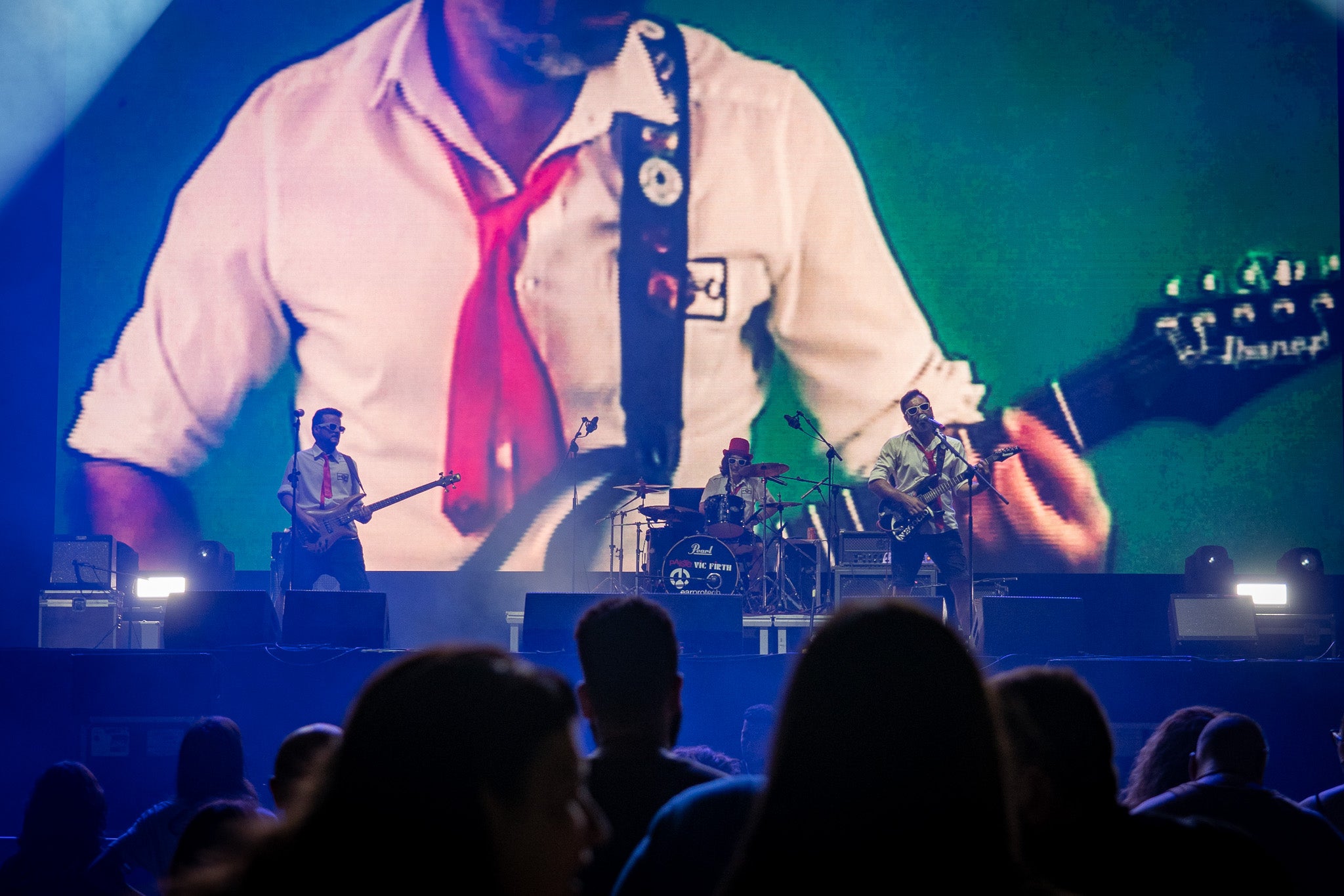 El rock local brilla con fuerza en el I Rocketas Playa