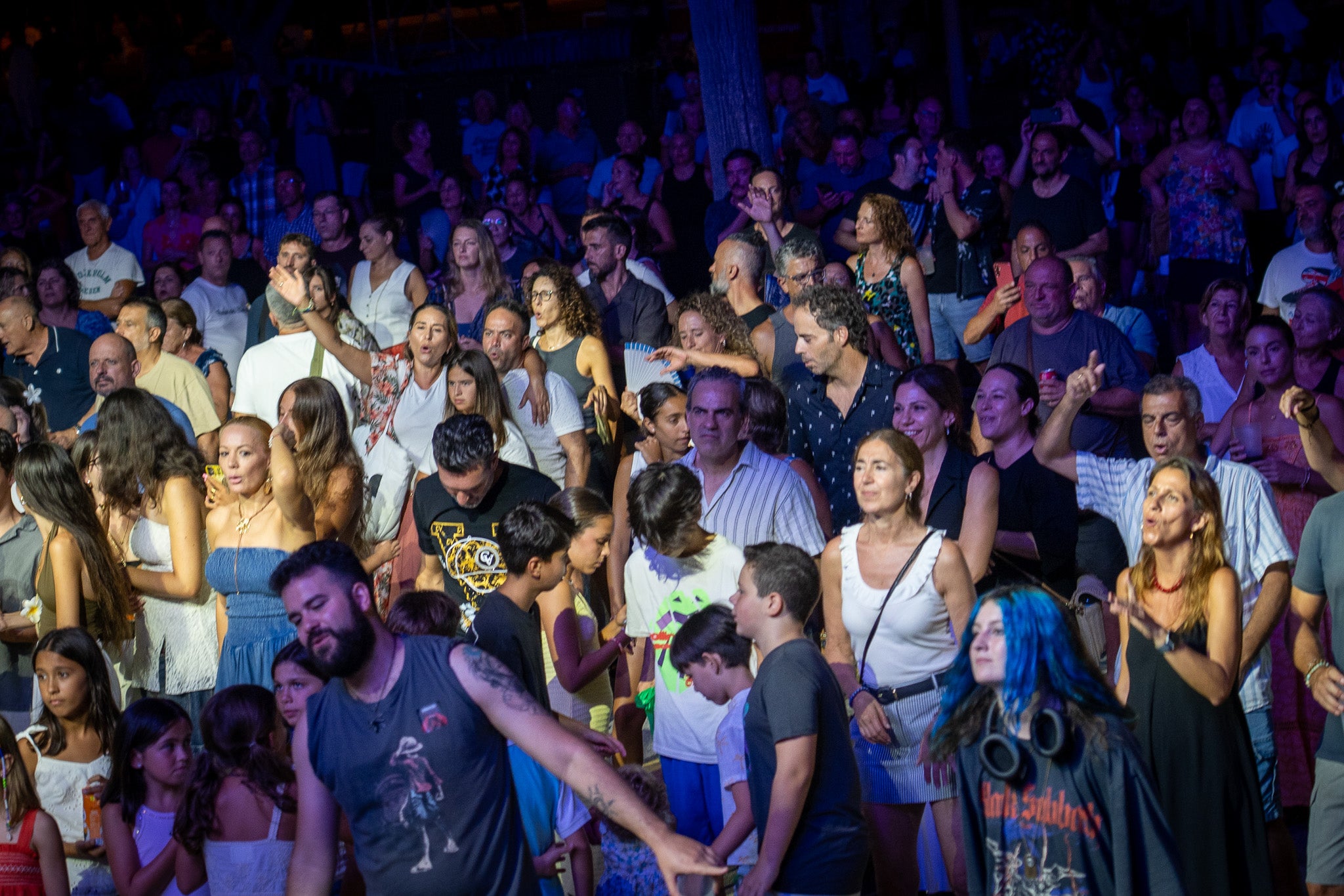 El rock local brilla con fuerza en el I Rocketas Playa