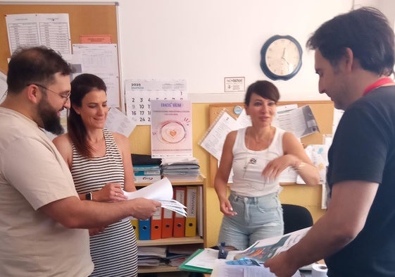 Se abordaron aspectos clave como el posible impacto en la población adulta y vulnerable.