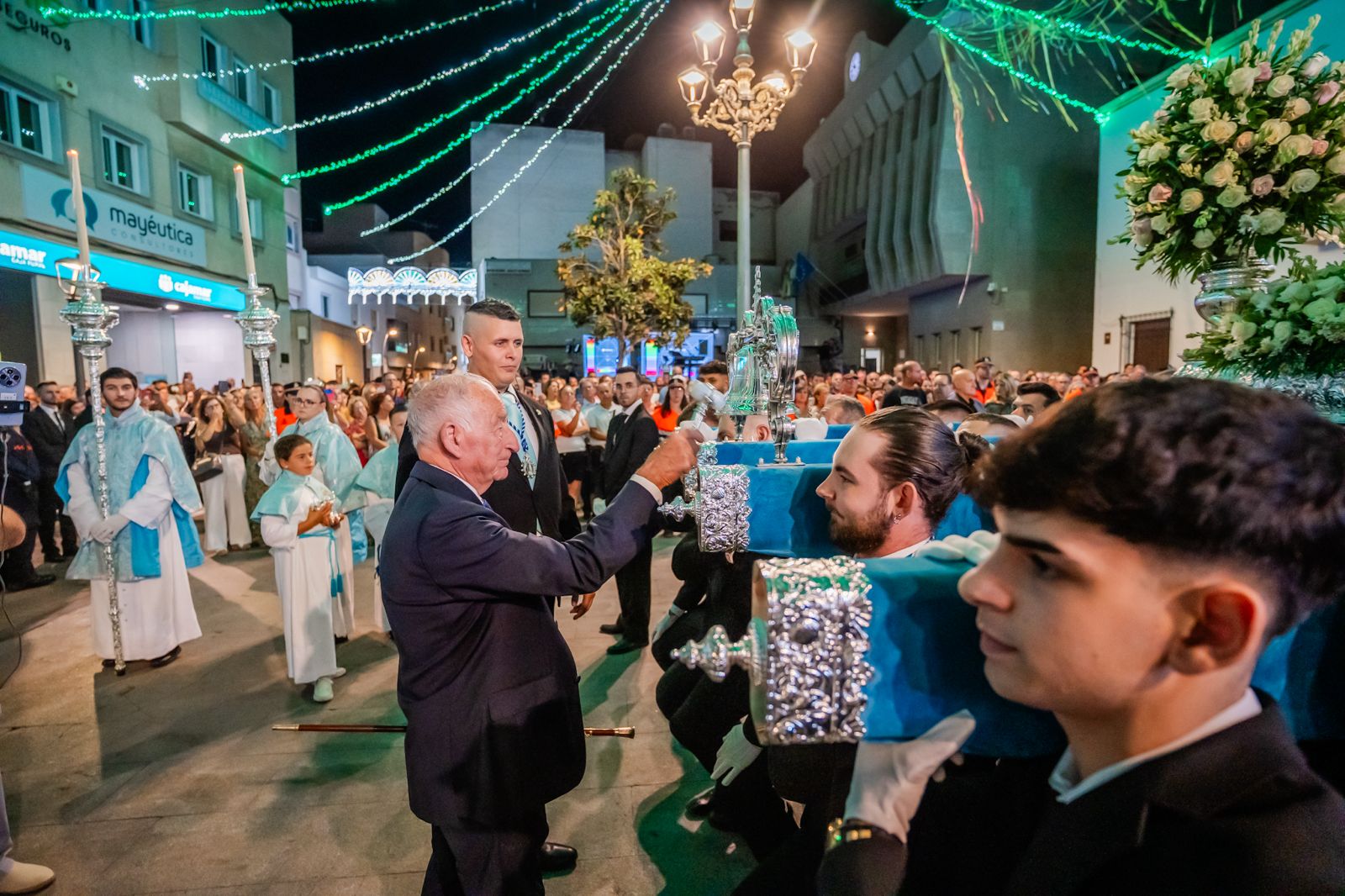 La procesión de la Virgen del Rosario de Roquetas de Mar 2025, en imágenes
