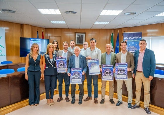 El evento está organizado por el IAJ y tiene la colaboración del Ayuntamiento de Roquetas y la Diputación de Almería.