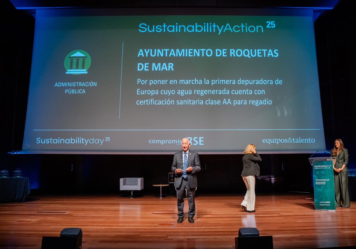 El Ayuntamiento de Roquetas de Mar recibe este galardón por la infraestructura pionera en Europa.
