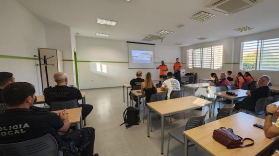 Policías Locales reciben formación en atención de hemorragias graves