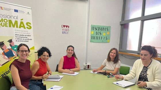 Vícar impulsa jornadas de prevención de la violencia con la comunidad escolar
