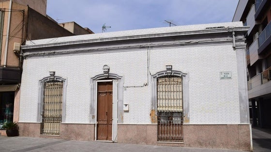 Críticas tras la inauguración de la Casa Anita en Roquetas: «ni es museo ni es de historia»