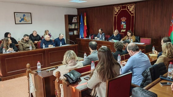 El Pleno aprueba varias iniciativas para la mejora del personal del Ayuntamiento de Vícar